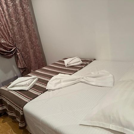 Special Apartment Nadeva スチャヴァ エクステリア 写真
