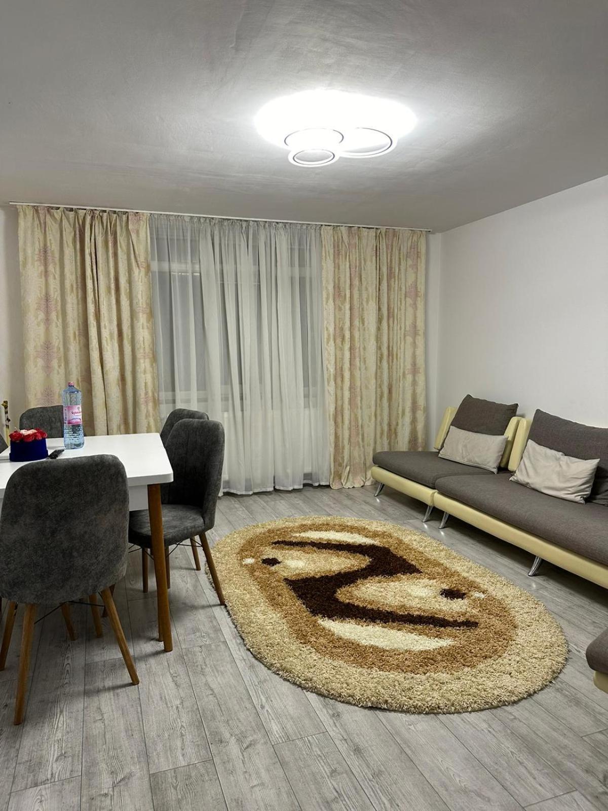 Special Apartment Nadeva スチャヴァ エクステリア 写真